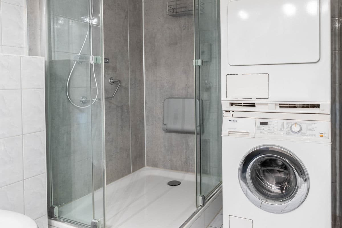 Grosszügige 4.5-Zimmer Attika-Maisonettewohnung - 5