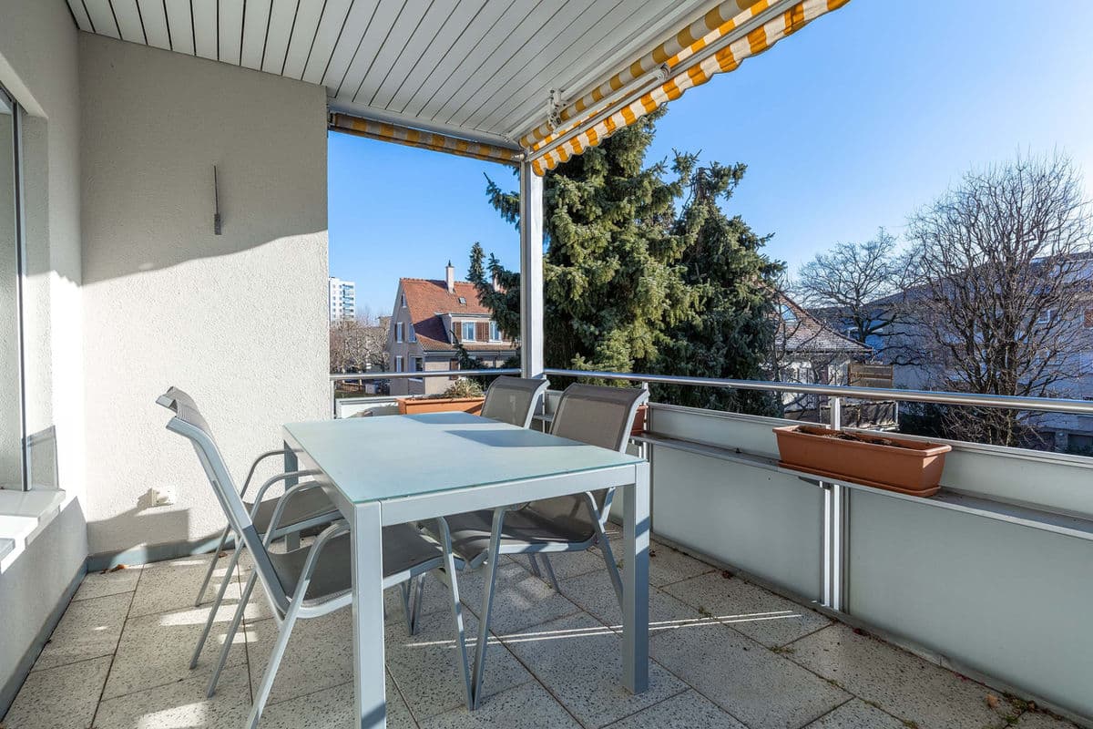 Grosszügige 4.5-Zimmer Maisonettewohnung - 8