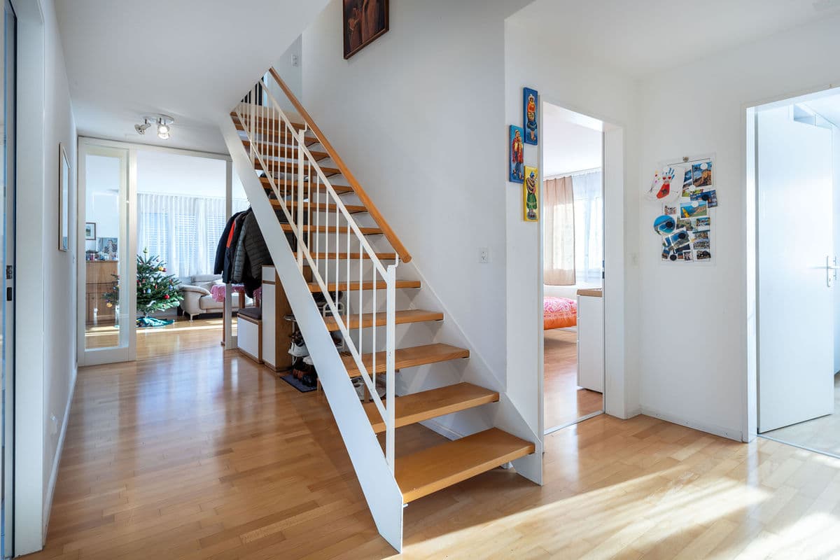 Grosszügige 4.5-Zimmer Maisonettewohnung - Bild 1