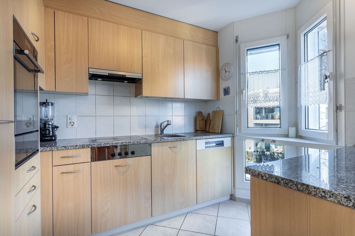 Grosszügige 4.5-Zimmer Maisonettewohnung - 3