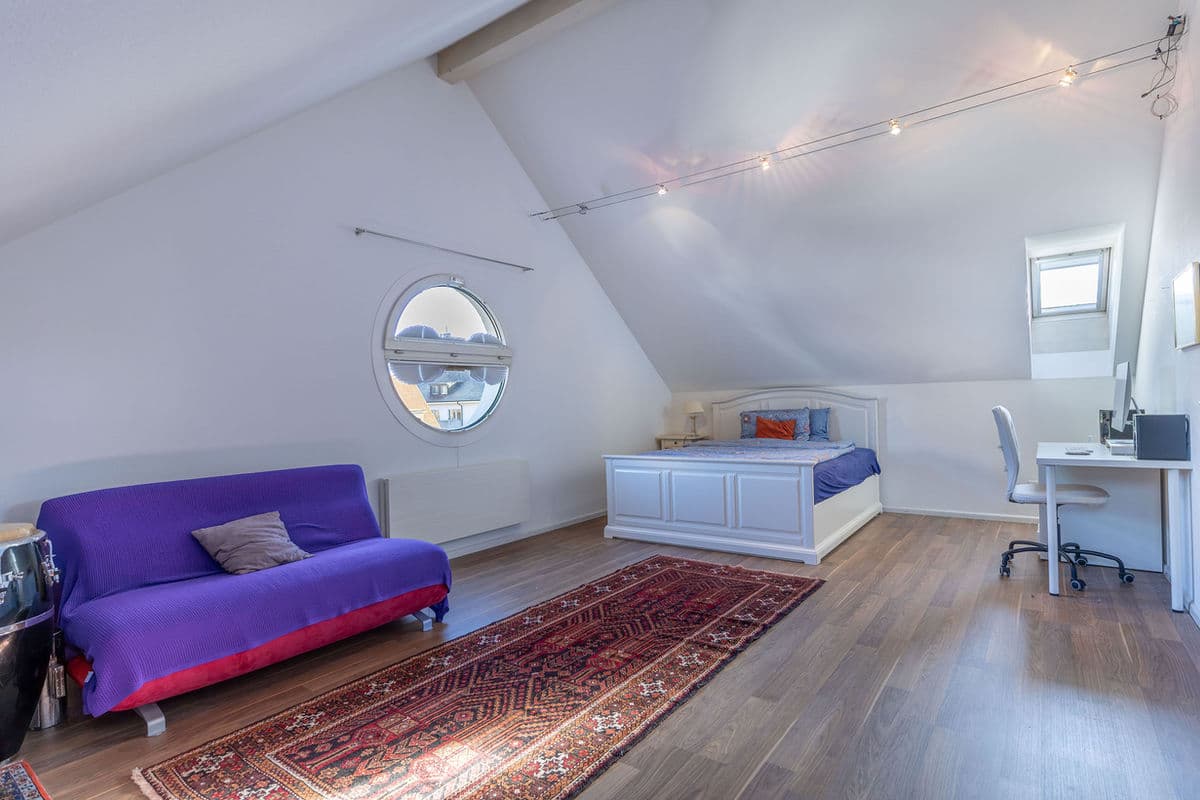 Grosszügige 4.5-Zimmer Maisonettewohnung - 9