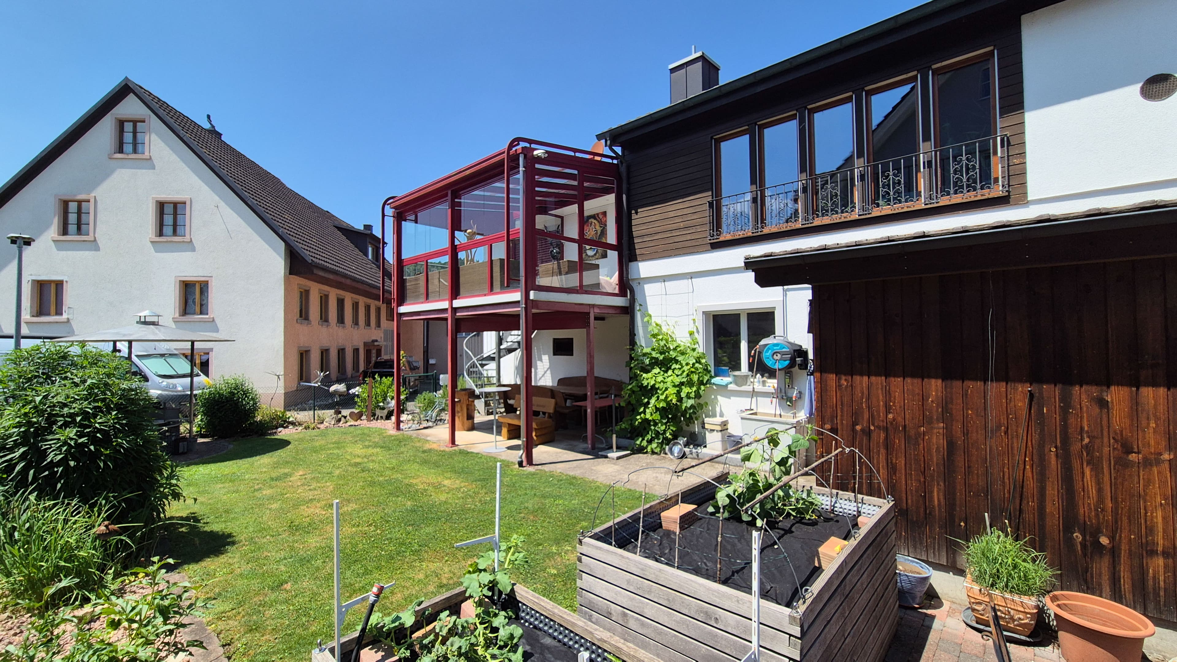 Freistehendes 7-Zimmer Einfamilien- oder Generationenhaus - 14
