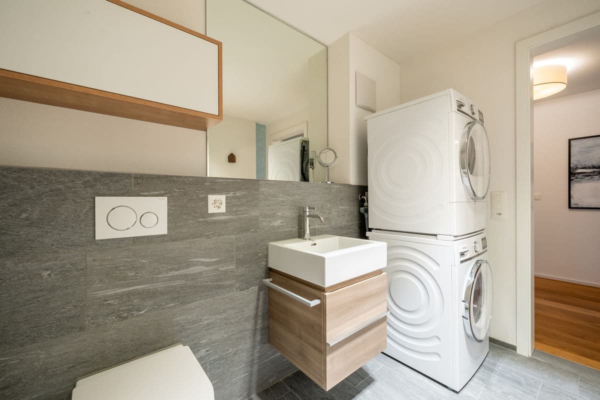 Moderne 4.5-Zimmer Gartenwohnung - 11