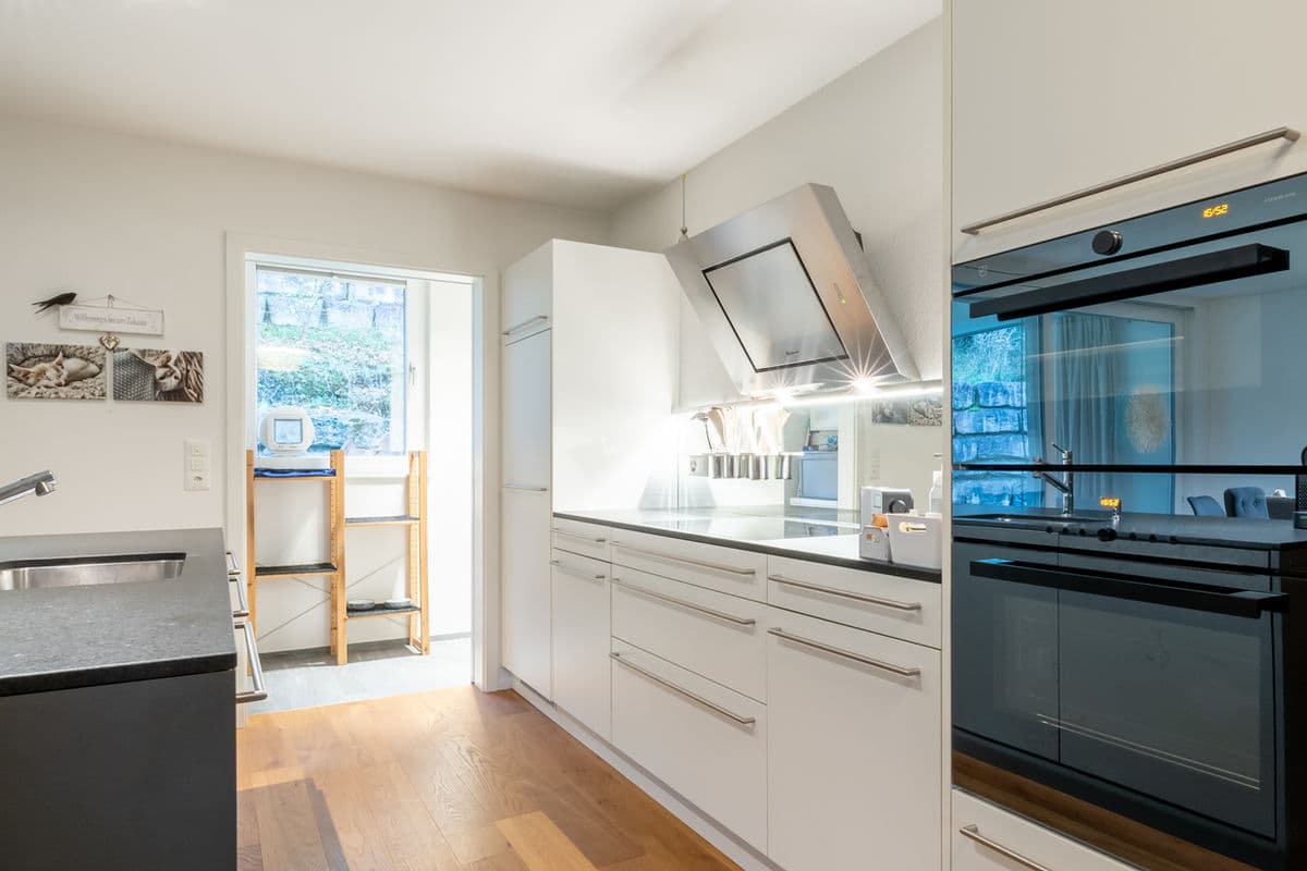 Moderne 4.5-Zimmer Gartenwohnung - 4