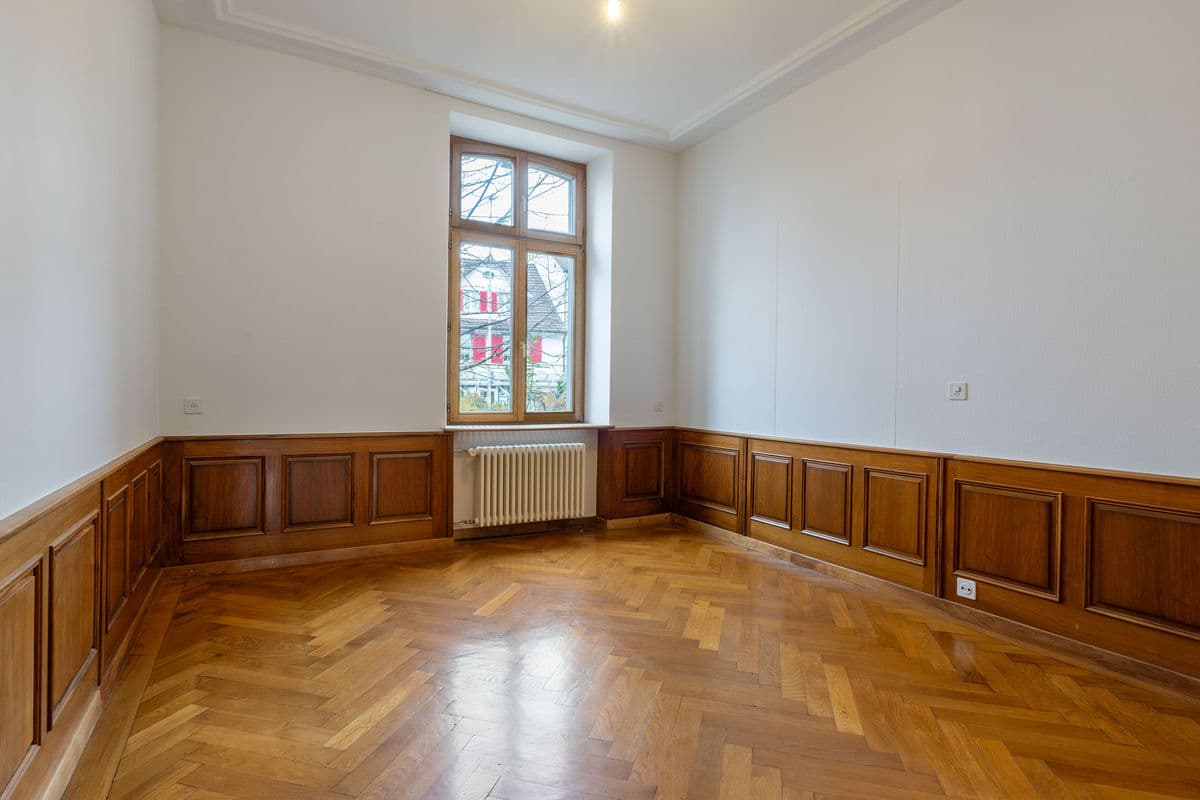 Historisches Mehrfamilienhaus - 7