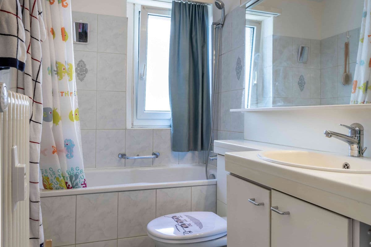 Charmante 3.5-Zimmer-Wohnung in zentraler Lage - 6